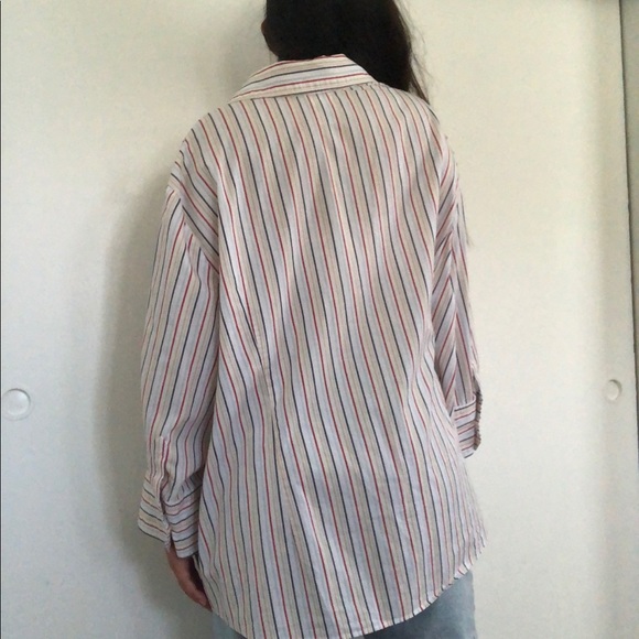 Oversized Multicolored Striped Button Up Top🔺 - Picture 7 of 7